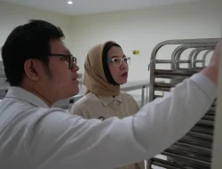 BGN dan Komisi IX DPR Tinjau Dapur MBG di Bandung Barat, Pastikan Aman dan Higienis