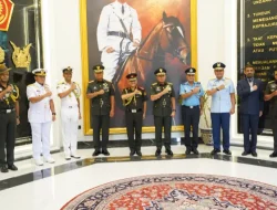 Perkuat Hubungan Pertahanan, Panglima TNI Terima Kunjungan Pangab India