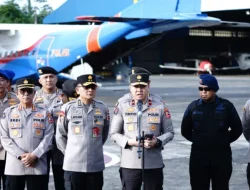 Polri Kerahkan Pesawat CN dan Fokker Untuk Distribusi Logistik ke Aceh, Sumut, dan Sumbar