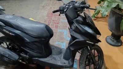 Aksi Curanmor Subuh Gagal Total! Pemuda 21 Tahun Diciduk Saat Dorong Motor Warga di Cipondoh