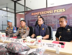 Selamatkan 35 Ribu Jiwa, Polda Riau Gagalkan Peredaran 6,94 Kg Sabu dan 969 Cartridge Etomidate Senilai Rp9,8 Miliar