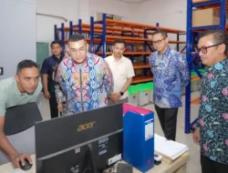 Berikan Pengarahan di Kantah Kota Samarinda, Wamen Ossy: ATR/BPN Harus Jadi Solusi Atas Pembangunan di Kalimantan Timur