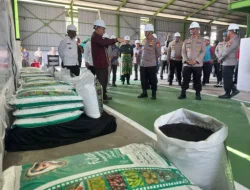 Dari Kampar ke Pasar Global, Kapolri Tinjau Inovasi Pupuk Batu Bara Karya Anak Bangsa