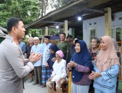 Jaga Jakarta On The Spot di Teluknaga, Kapolres Ajak Warga Jaga Kamtibmas dan Bagikan Bantuan Sosial