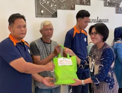 Rutan Surakarta Tebar Kepedulian, Keluarga Warga Binaan Terima Bantuan Sosial