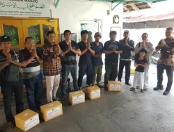 Dukung Pelaku Usaha Kecil, Rutan Surakarta Salurkan Bantuan Untuk PKL di Lingkungan Sekitar