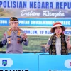 Polri Raih Rekor MURI Penanaman Bawang Putih Serentak di Lahan Terluas