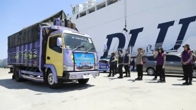 12 Truk Bantuan Polda Jateng Tiba di Labuan Bajo, Siap Disalurkan untuk Warga Terdampak Gempa NTT