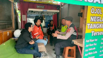 Jajaran Polres Metro Tangerang Kota Sambangi Warga, Ingatkan Waspada Curanmor dan Hoaks
