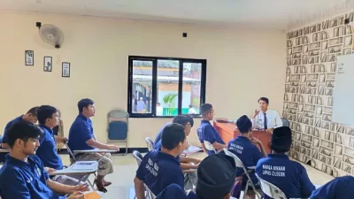 Warga Binaan Lapas Cilegon Ikuti Ujian PKBM, Tak Ada Kata Terlambat Untuk Belajar