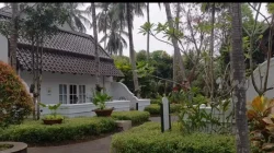 ARYADUTA Lippo Village, Tangerang: Merayakan Ultah Istri Dengan Nuansa Bali Yang Memikat Hati